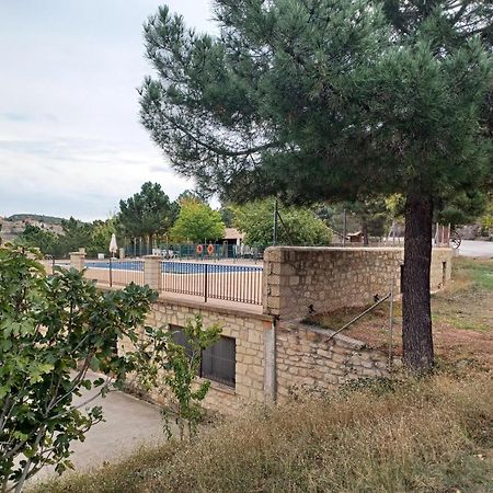 La Vieja Escuela Villa Fuentes de Rubielos Luaran gambar