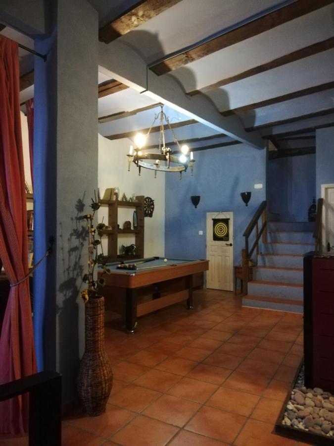 La Vieja Escuela Villa Fuentes de Rubielos Luaran gambar