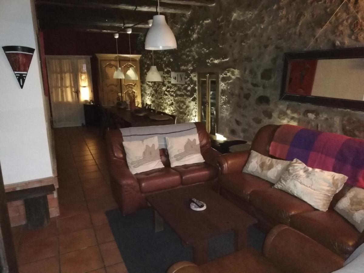 La Vieja Escuela Villa Fuentes de Rubielos Luaran gambar