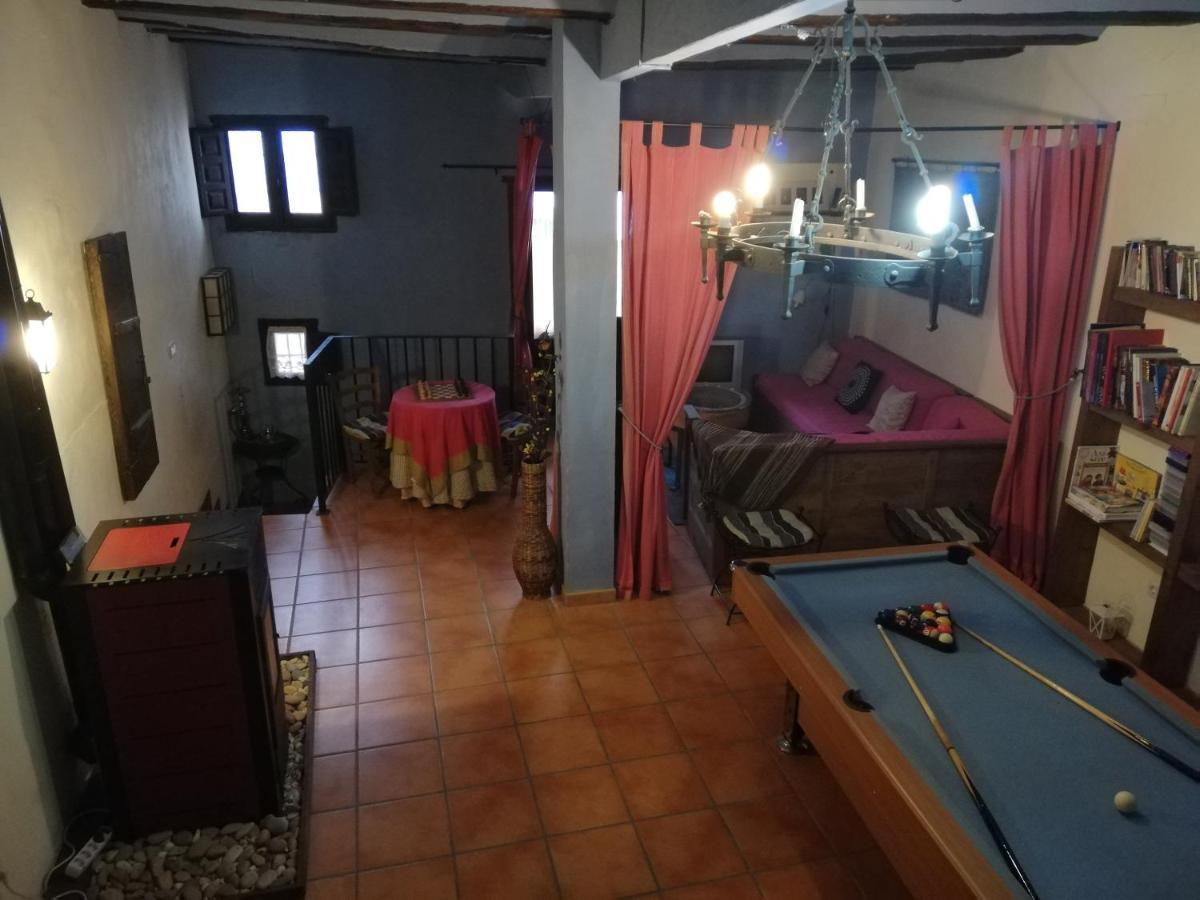 La Vieja Escuela Villa Fuentes de Rubielos Luaran gambar