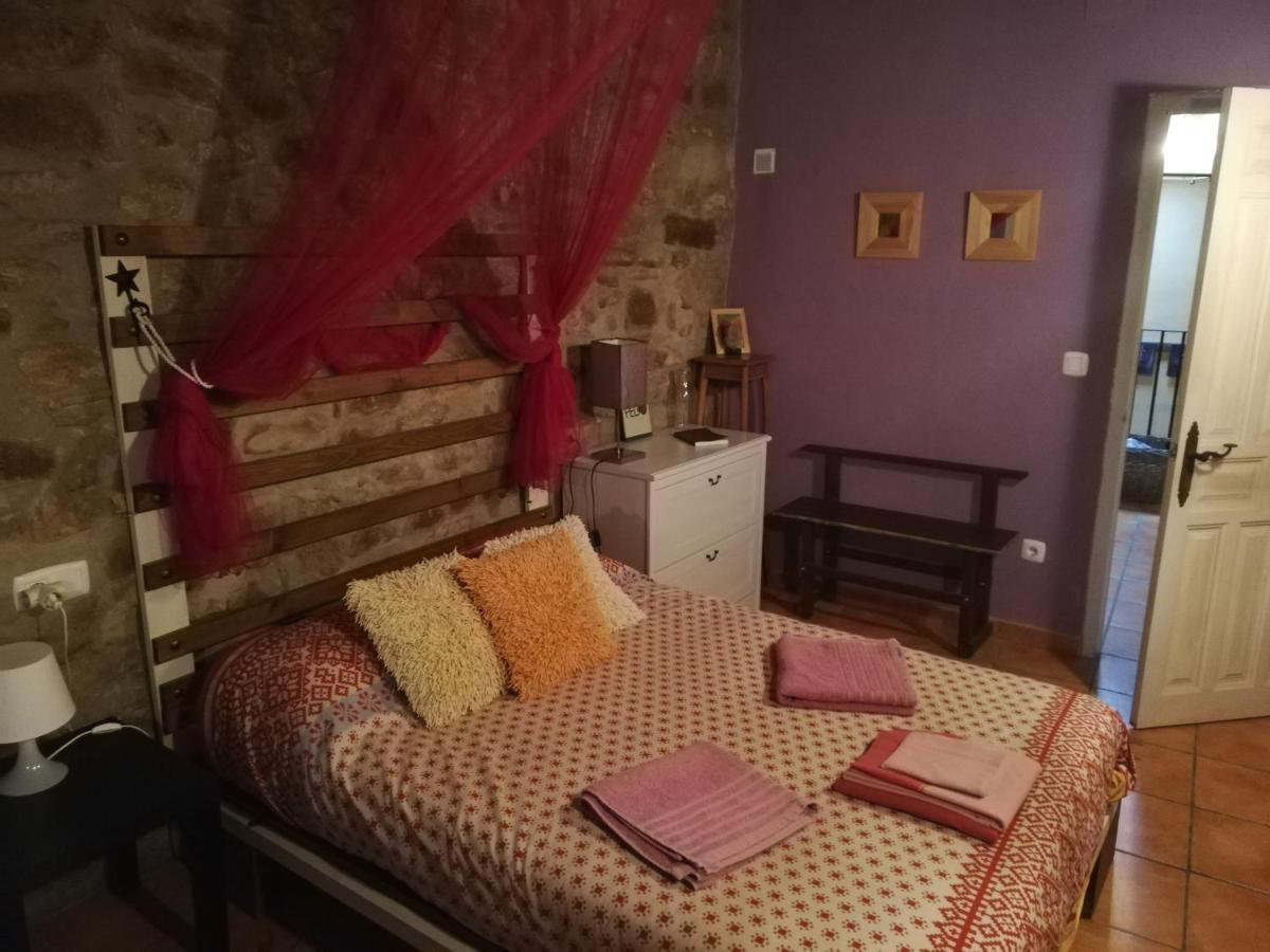 La Vieja Escuela Villa Fuentes de Rubielos Luaran gambar