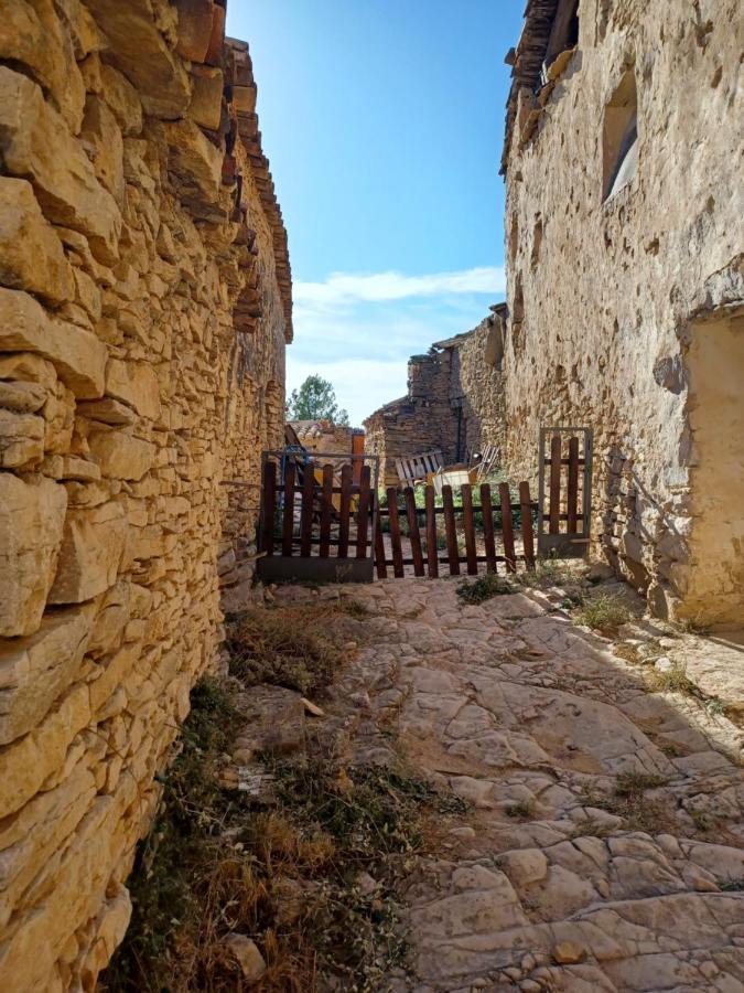 La Vieja Escuela Villa Fuentes de Rubielos Luaran gambar