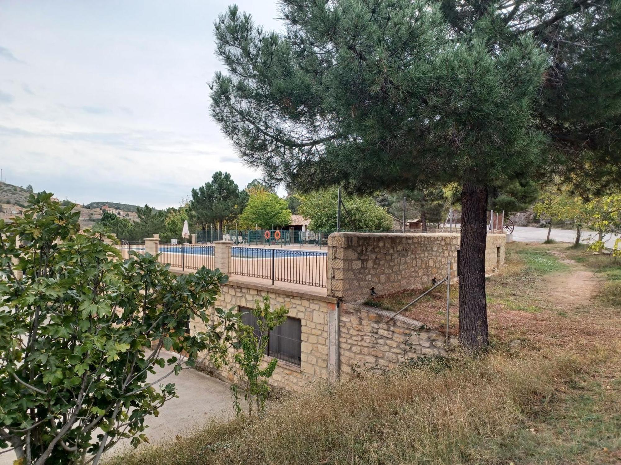 La Vieja Escuela Villa Fuentes de Rubielos Luaran gambar