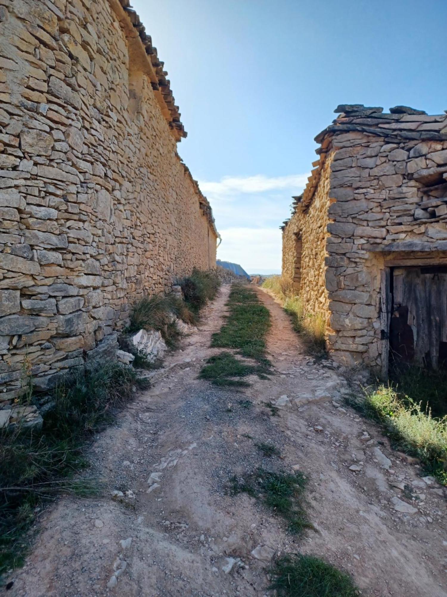 La Vieja Escuela Villa Fuentes de Rubielos Luaran gambar